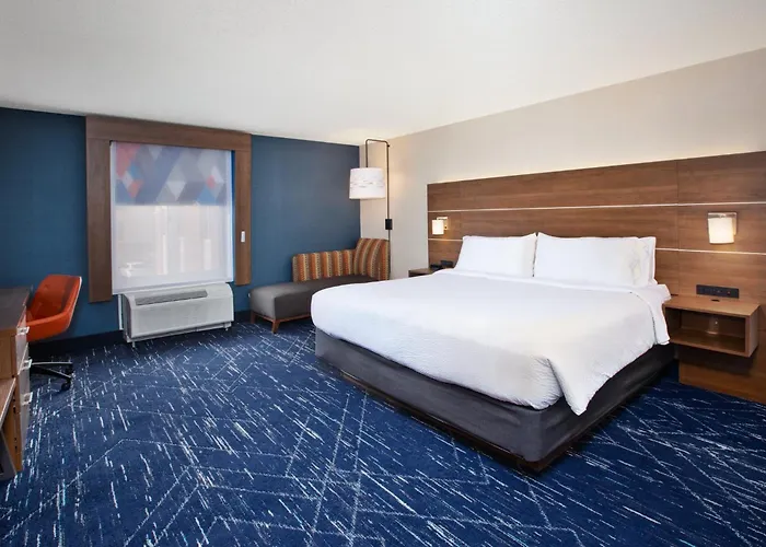 Holiday Inn Express Hotel & Suites Auburn Hills By Ihg
